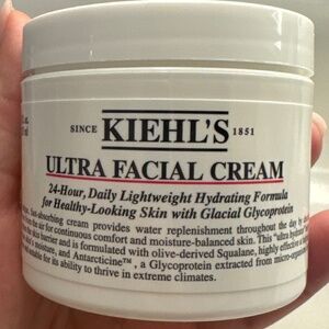 Unopened Kiehls Ultra Facial Cream 4.2 oz